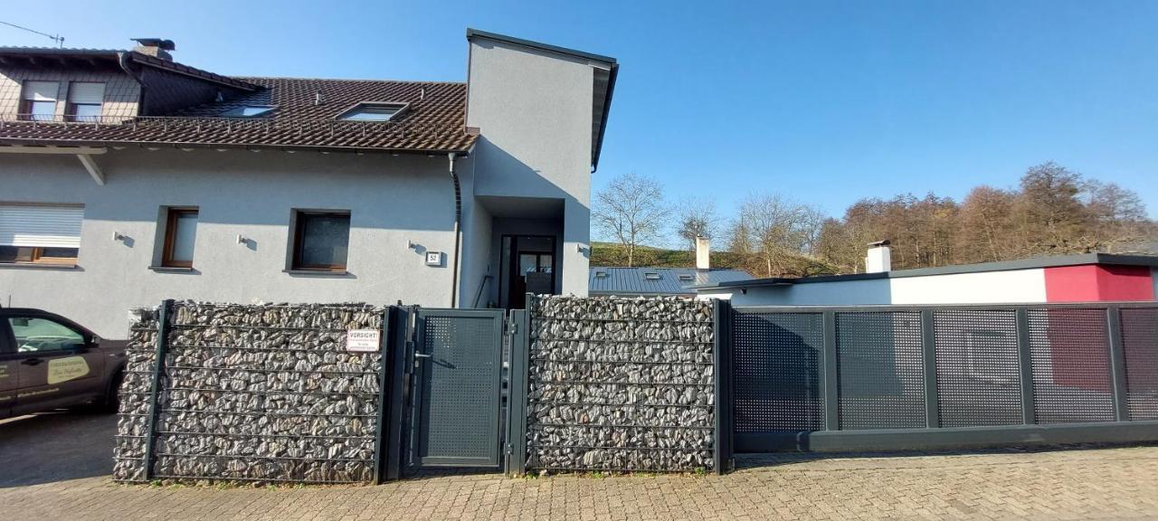 Grosse Tolle 4 Zimmer Ferienwohnung Im Herzen Des Odenwaldes Moerlenbach Luaran gambar