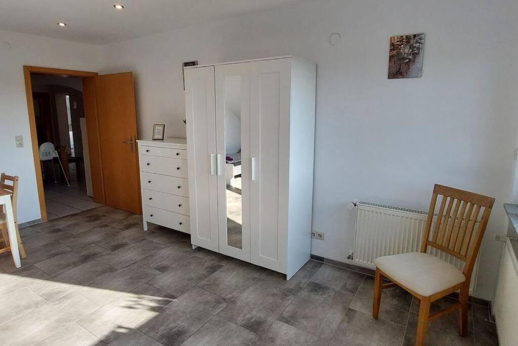 Grosse Tolle 4 Zimmer Ferienwohnung Im Herzen Des Odenwaldes Moerlenbach Luaran gambar