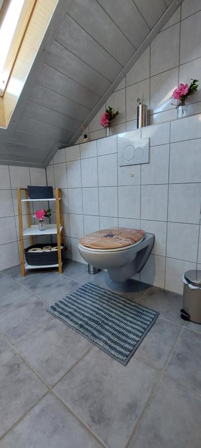 Grosse Tolle 4 Zimmer Ferienwohnung Im Herzen Des Odenwaldes Moerlenbach Luaran gambar
