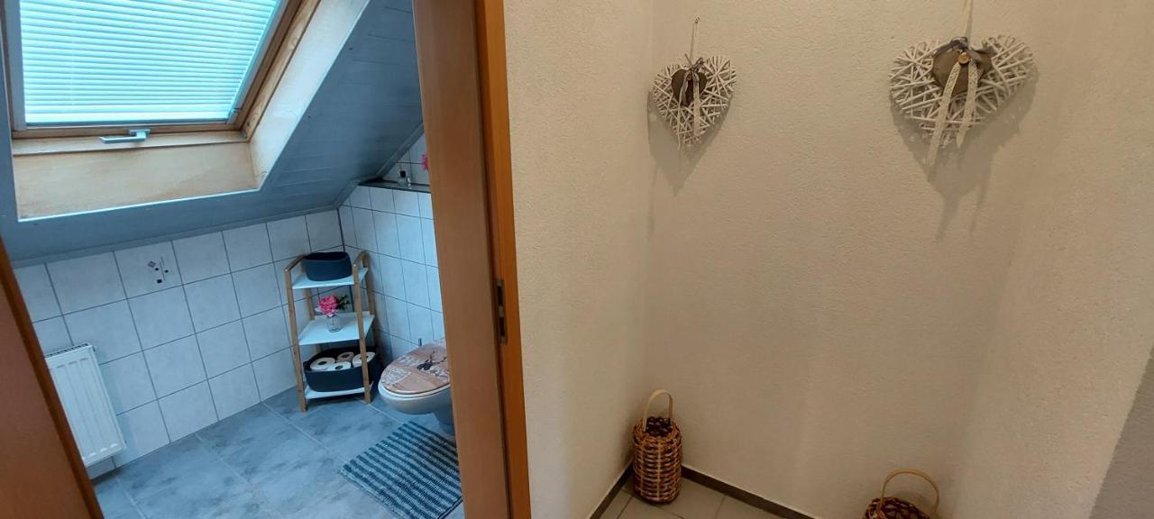 Grosse Tolle 4 Zimmer Ferienwohnung Im Herzen Des Odenwaldes Moerlenbach Luaran gambar