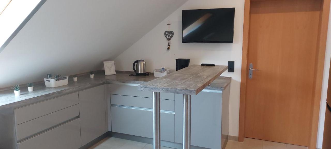 Grosse Tolle 4 Zimmer Ferienwohnung Im Herzen Des Odenwaldes Moerlenbach Luaran gambar
